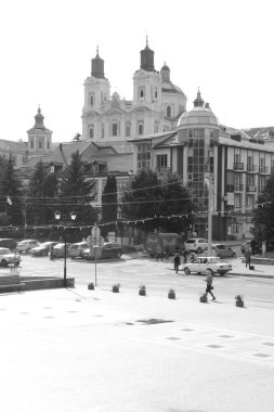 Eski şehrin tarihi kısmı. Dönüşüm Katedrali. Büyük kilise. 