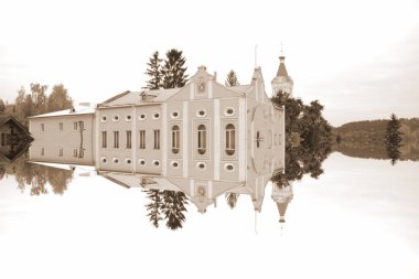 Eski şehrin tarihi kısmı. Epifani Manastırı 'nı inşa eden manastır. Büyük eski ortodoks kilisesi.