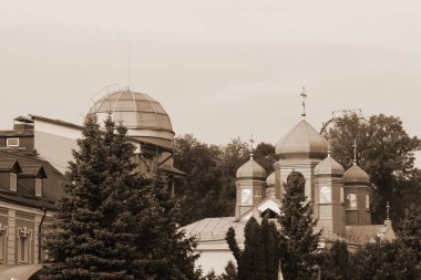 Eski şehrin tarihi kısmı. Büyük kilise.