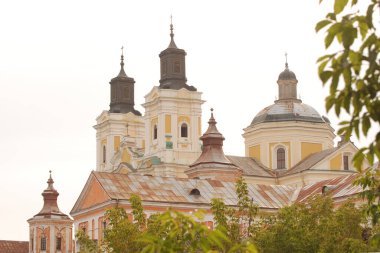 Şekil Değiştirme Katedrali. Harika bir kilise.