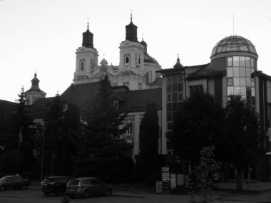 Eski şehrin tarihi kısmı. Dönüşüm Katedrali. Büyük kilise.          