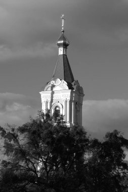 Manastır Epifani Manastırı 'nı inşa ediyor.