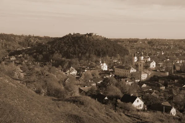 마을의 크리스마스 크리스마스 니콜라스 Franciscan Monastery General View Castle Hill — 스톡 사진