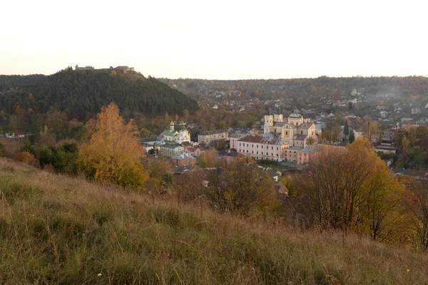 Karácsonyfa Régi Városban Karácsonyfa Régi Város Nicholas Cathedral Ferences Kolostor — Stock Fotó