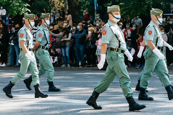 Legionarios soldiers during Spanish National Day Army Parade in Madrid. — Stock Photo, Image