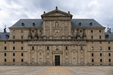 San Lorenzo de El Escorial Kraliyet Alanı veya Escorial Manastırı