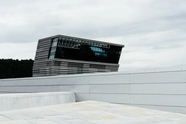 Вид на музей Мунка в Осло — стоковое фото