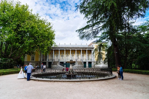 Scenic view of Capricho Park in Madrid — Zdjęcie stockowe