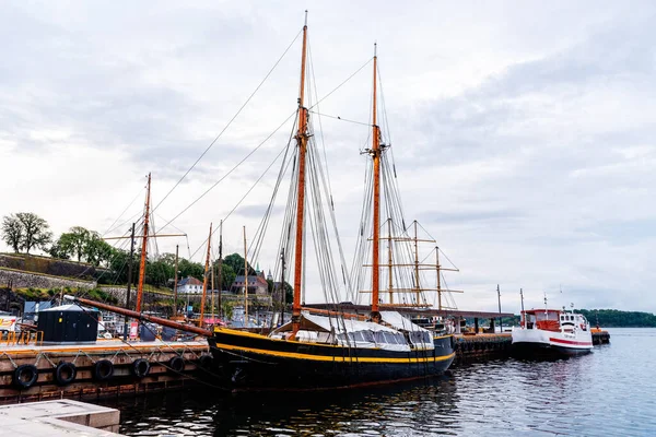 Old Wooden Sailing Ship Moored in the harbour of Oslo — Photo