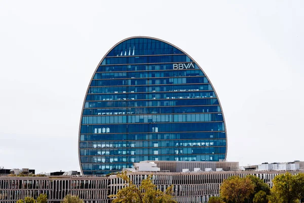 Hauptsitz der BBVA Bank in Madrid, Spanien — Stockfoto