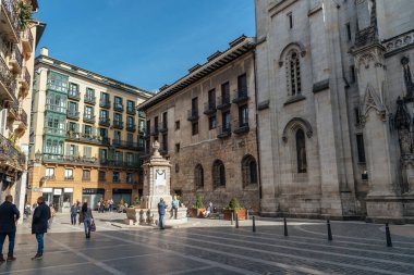 Bilbao 'daki Santiago Meydanı