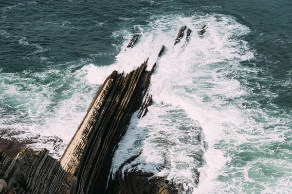 Flysch sur la côte de Gascogne près de Bilbao — Photo