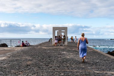 Tensei Tenmoku, Garachico limanındaki en küçük anıt.