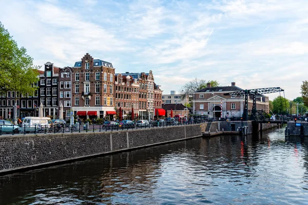 Amsterdam Mei 2022 Scenic View Canal Scharrebier Lock — Stockfoto