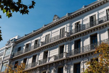 Madrid 'in merkezinde eski bir yerleşim yeri. Gayrimenkul, yenileme ve bakım kavramları