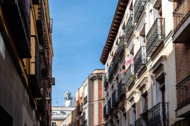 Madrid 'in merkezinde eski bir yerleşim yeri. Gayrimenkul, yenileme ve bakım kavramları