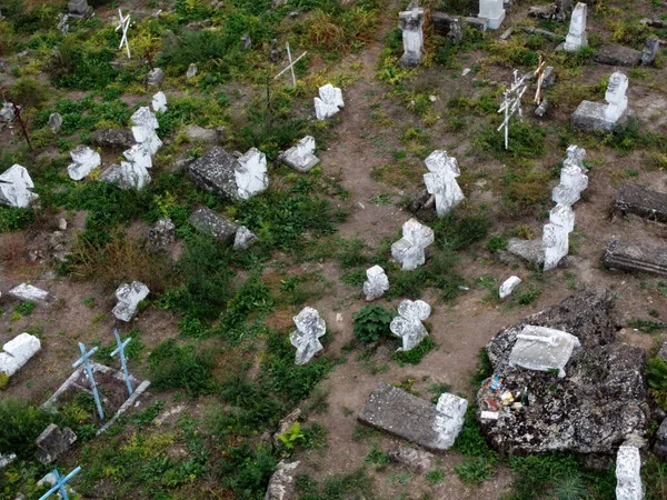 Velhas Lápides Cruzes Cemitério Sem Nome Sepulturas Desconhecidas Vista Para — Fotografia de Stock