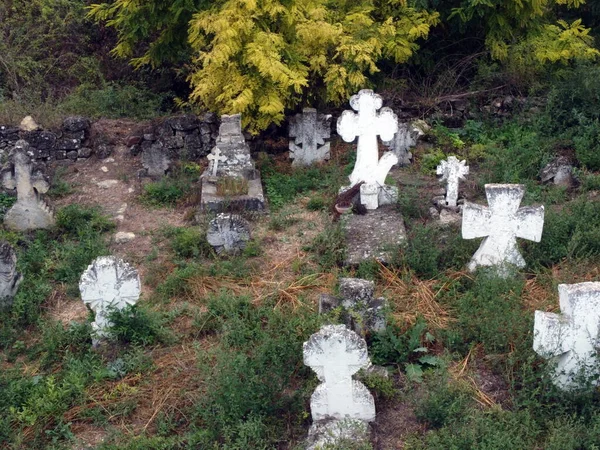 Velhas Lápides Cruzes Cemitério Sem Nome Sepulturas Desconhecidas Vista Para — Fotografia de Stock