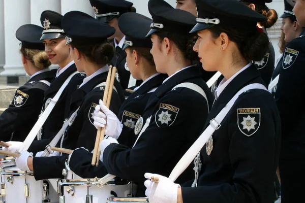 Odessa Ukraine June 2021 Police Orchestra Acts Girls Police Words ロイヤリティフリーのストック画像