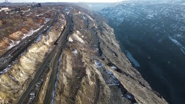 Cava Ferro Minerale Neve Inverno Drone Volo — Video Stock