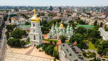 Aziz Sophia Katedrali Kiev. St. Sophia Meydanı 'nın tepesinden.