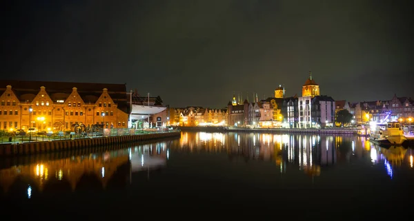 Picturesque Summer Evening Panorama Architectural Pier Old Town Gdansk Poland — Zdjęcie stockowe