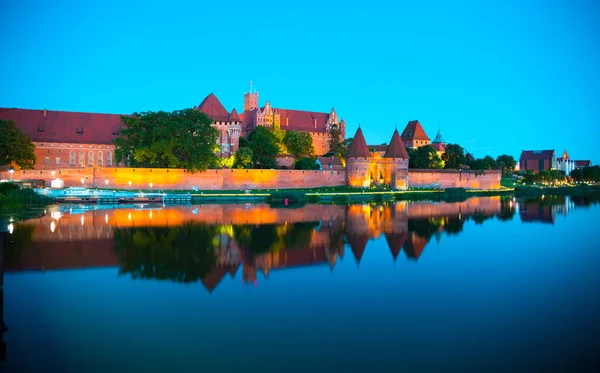 Marienburg Castle Largest Medieval Brick Castle World City Malbork Evening — Foto de Stock