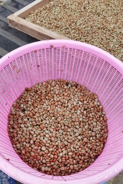  Arka plan için kahve çekirdeklerini kapatın.                                                               