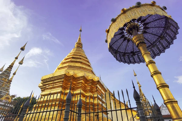 Golden Pagoda Wat Phra Doi Suthep Chiangmai Thailandia — Foto Stock