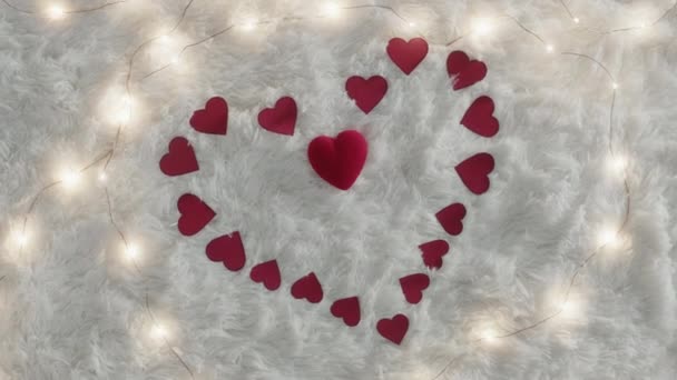 Geschenk Für Valentinstag Handgefertigten Herzsymbol — Stockvideo