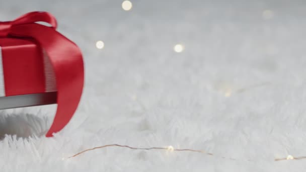 Обрізані Кадри Людини Дарує Концепція Святого Валентина — стокове відео