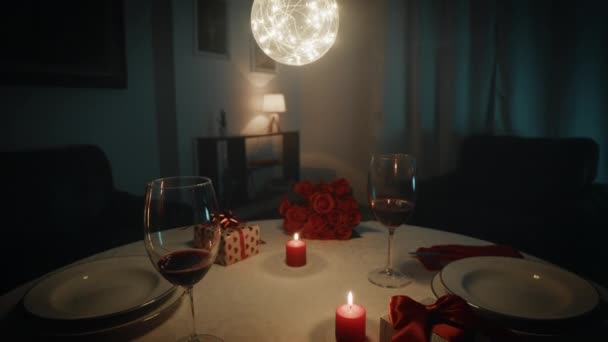 Valentines day table of a Restaurant with candle — Wideo stockowe