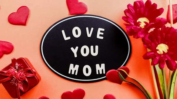 Elsker deg mamma bakgrunn med blomst til mødredag – stockfoto