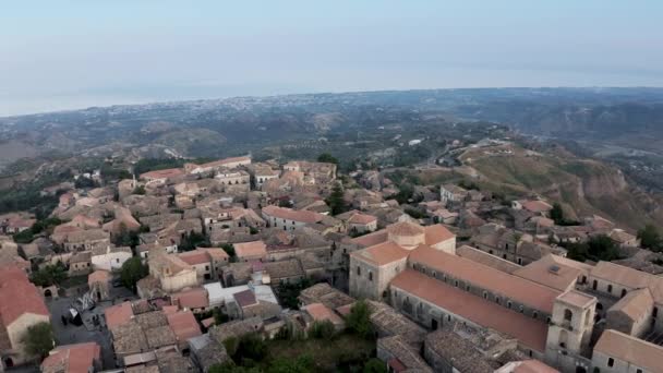 Gerace Old Medieval Vintage Town Mountains Calabria Region Italy Aerial — Stockvideo