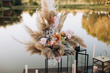 Boho tarzında güzel bir buket.