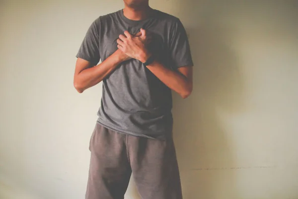 Pria Yang Menderita Serangan Jantung Dada — Stok Foto