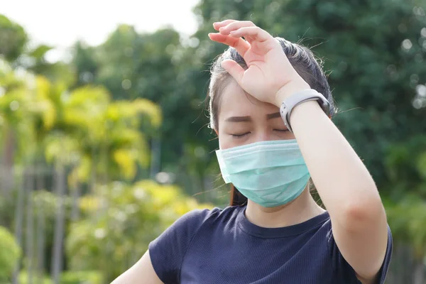 Woman Medical Protective Mask She Tired Workout Rest Female Athlete — Stock Photo, Image