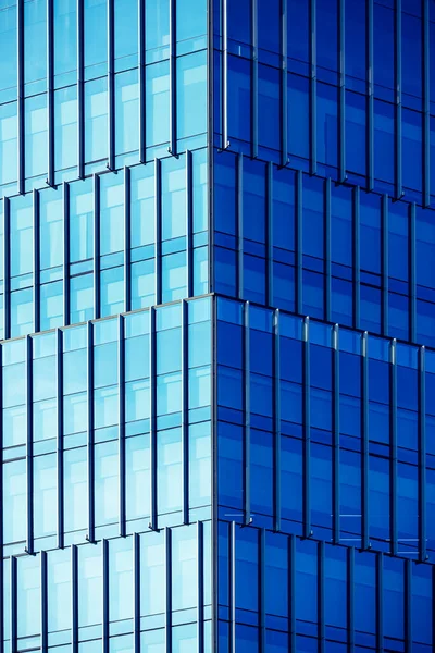 Mimari detay Modern cam cephe arka plan mavi tonu