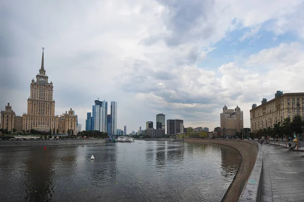 Moscow Russia August 2021 View Stalin High Rise Kutuzovsky Prospekt — Stock Photo, Image
