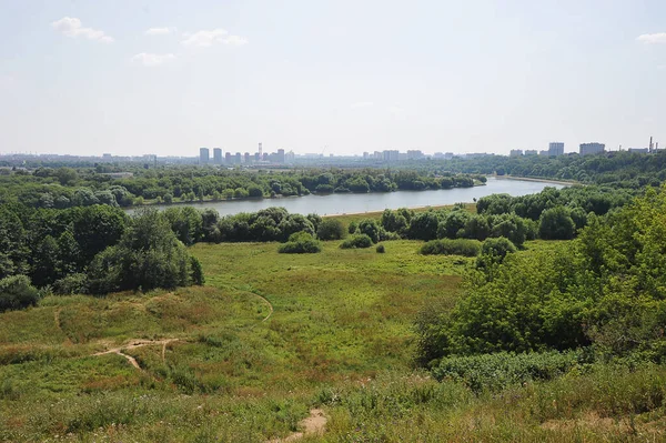 View Moscow River Kolomenskoye Park Moscow —  Fotos de Stock