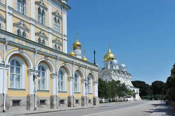 Moscow Russia June 2021 View Golden Domes Cathedral Square Kremlin — Stock Photo, Image