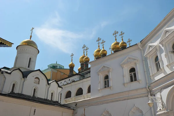 Moscow Russia June 2021 View Golden Domes Cathedral Square Kremlin — Zdjęcie stockowe