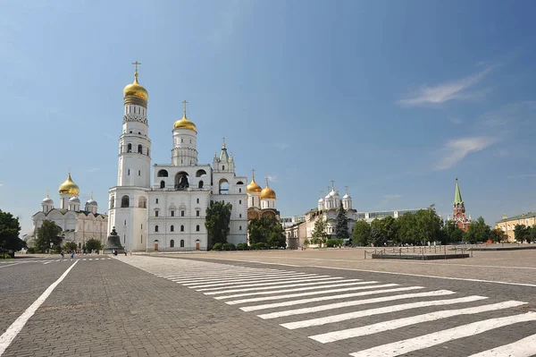 Moscow Russia June 2021 View Churches Belfries Sobornaya Square Kremlin — Stock Photo, Image