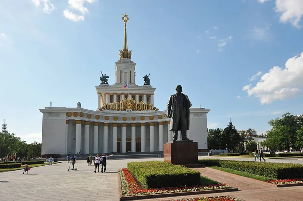 Moscow Russia June 2021 View Central Pavilion Vdnh Park Moscow — стоковое фото