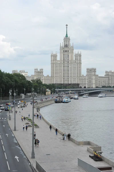 Moscow Russia June 2021 View Moscow River High Rise Kotelnicheskaya — Stock Photo, Image