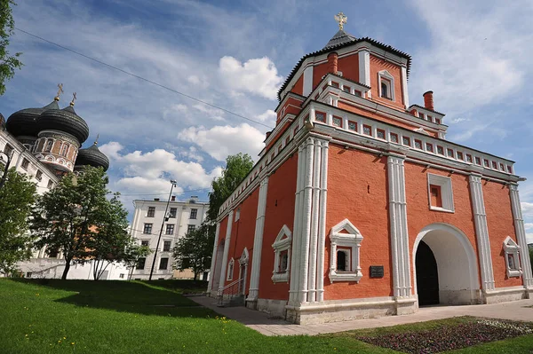 Moscow Russia May 2021 View Cathedral Intercession Bridge Tower Izmailovsky — Stockfoto