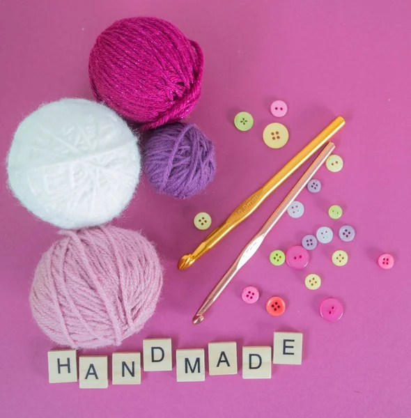 Colorful Wool Balls Pink Ground Crochet Hooks Handmade — стоковое фото
