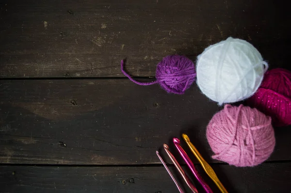 Colorful Woolen Balls Dark Brown Wooden Ground Handicrafts Handmade — Fotografia de Stock