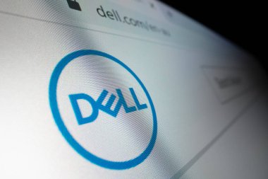 Melbourne, Avustralya - 8 Haziran 2021: Dell logosunun web sitesindeki yakın görüntüsü, makro prob lensleriyle çekildi.