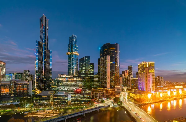 Melbourne Australië Mei 2022 Uitzicht Melbourne Cbd Nachts Met Vuurshow — Stockfoto